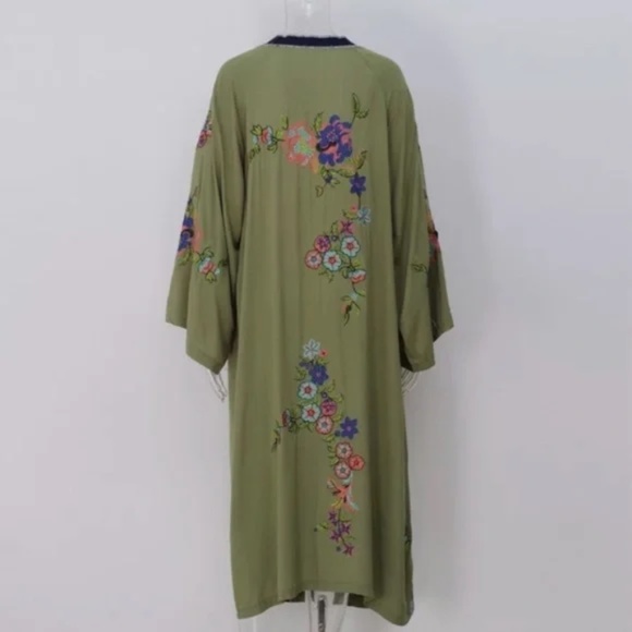 SOLD OUT Olive Floral Embroidered Cover Up Duster Kimono - Picture 5 of 9
